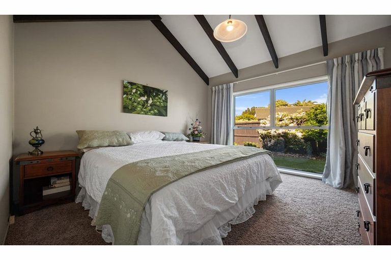 Photo of property in 7 Glenys Place, Broomfield, Christchurch, 8042