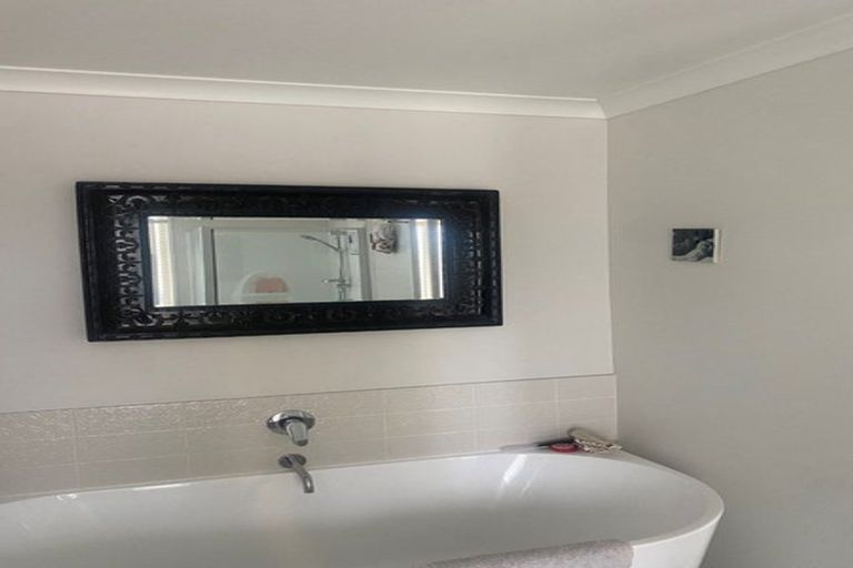 Photo of property in 1 Franklin Drive, Rangiora, 7400