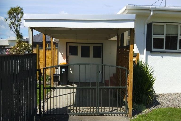 Photo of property in 5 Sheffield Street, Awapuni, Palmerston North, 4412
