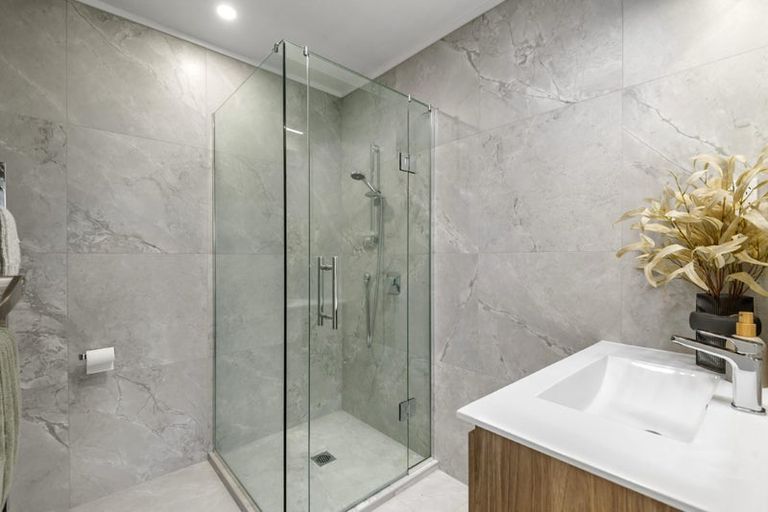 Photo of property in 1/41 Quebec Road, Milford, Auckland, 0620