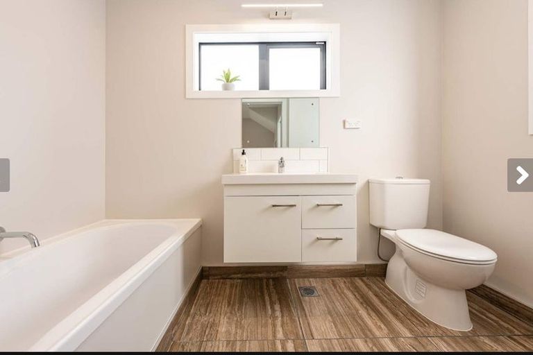 Photo of property in 10 Frankmoore Avenue, Johnsonville, Wellington, 6037