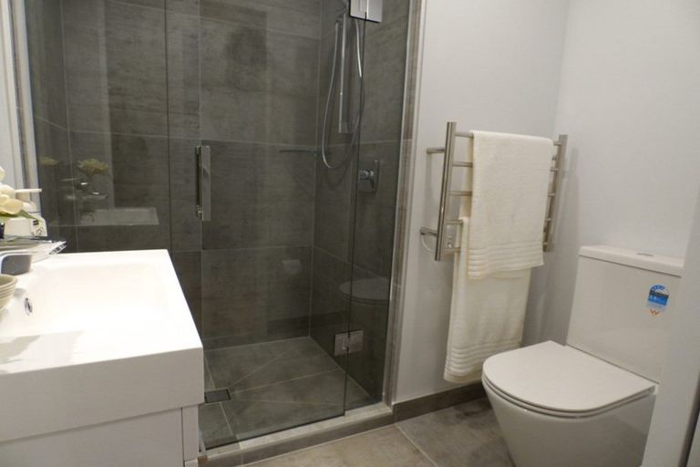 Photo of property in 22 Memorial Park Lane, Hobsonville, Auckland, 0618