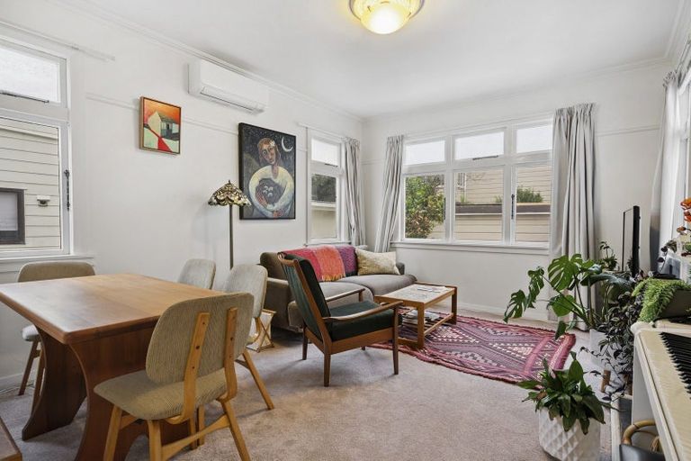 Photo of property in 6/1 Rixon Grove, Mount Victoria, Wellington, 6011