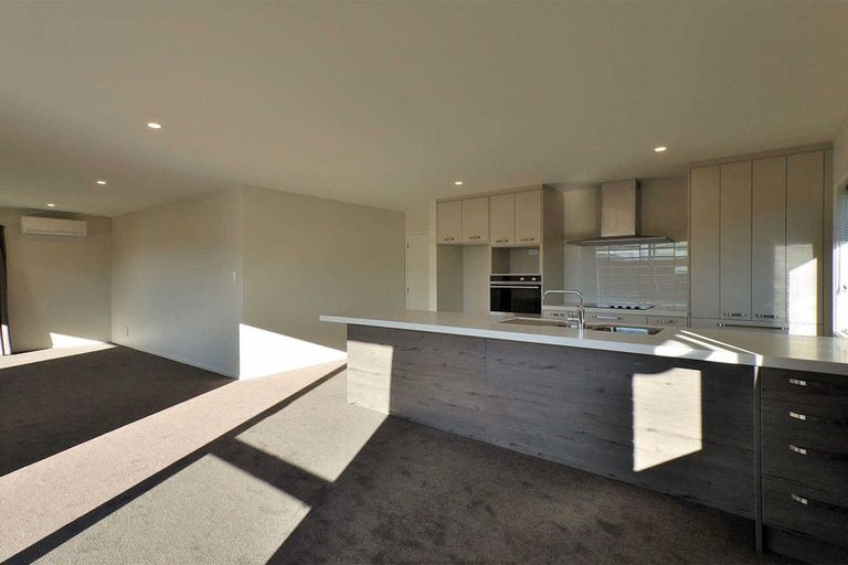 Photo of property in 27 Longcot Drive, Rolleston, 7615