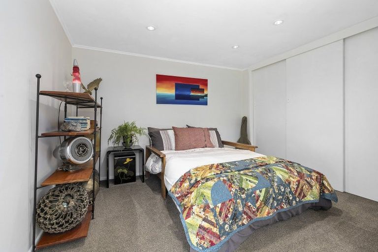 Photo of property in 50 Spencer Street, Crofton Downs, Wellington, 6035