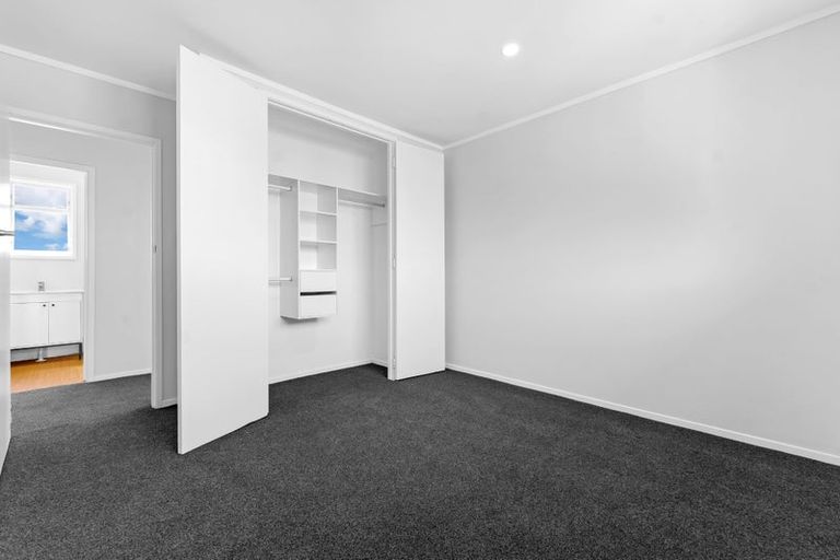 Photo of property in 54 Chelburn Crescent, Mangere East, Auckland, 2024