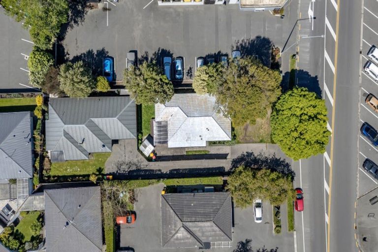 Photo of property in 1/294 Wairakei Road, Bryndwr, Christchurch, 8053