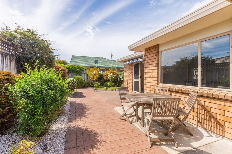 Photo of property in 10a Sunburst Court, Paraparaumu Beach, Paraparaumu, 5032