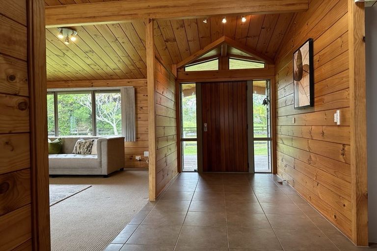 Photo of property in 9 Francesco Drive, Karaka, Papakura, 2113