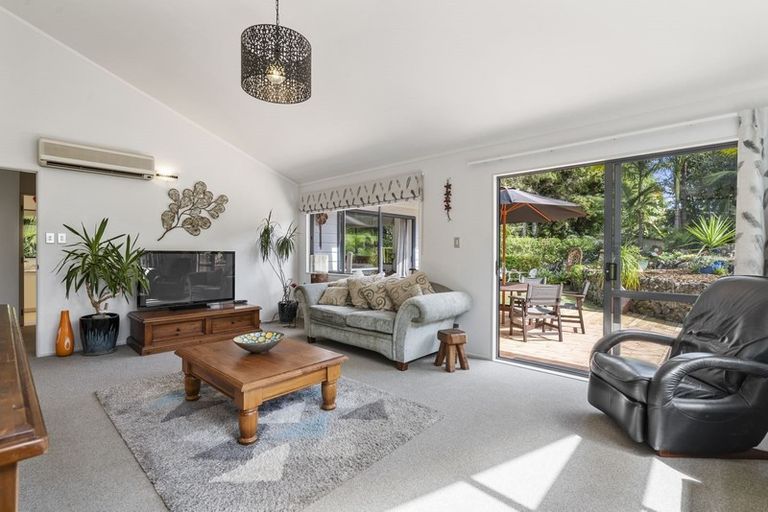 Photo of property in 1 Garden Court, Haruru, 0204