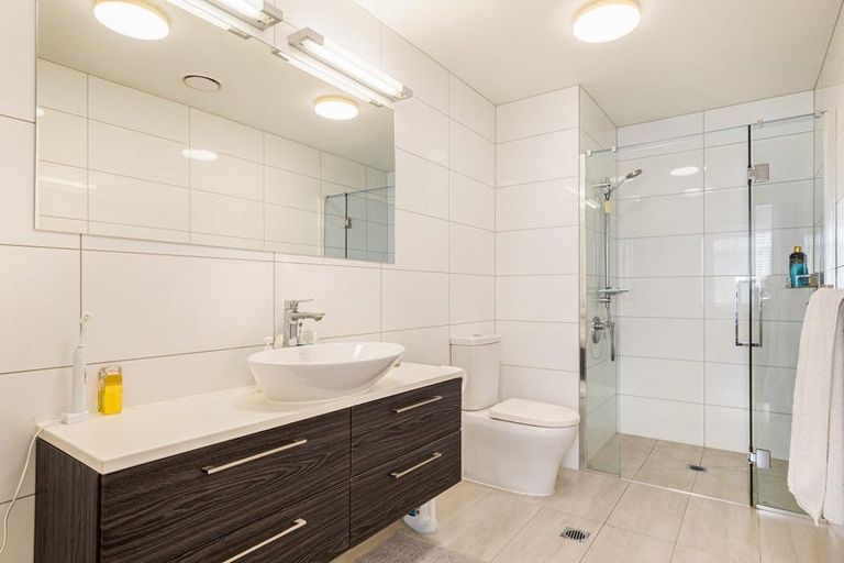 Photo of property in 96 Panorama Heights, Orewa, 0931