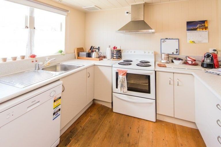 Photo of property in 28-30 Keith Street, Whanganui, 4500