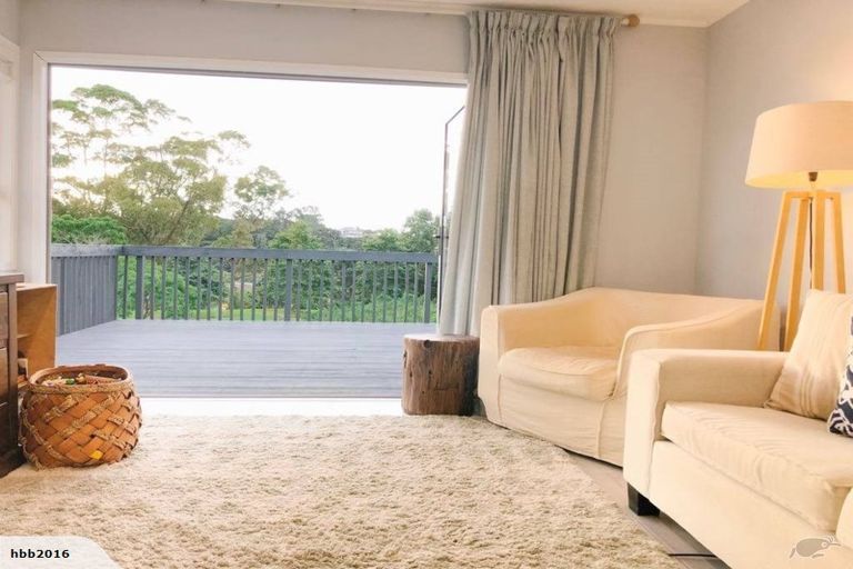 Photo of property in 3 Rapaki Place, Te Atatu Peninsula, Auckland, 0610