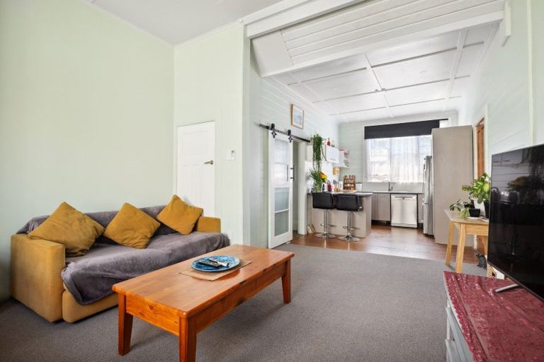 Photo of property in 12 Lyndhurst Street, Awapuni, Gisborne, 4010