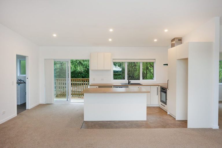 Photo of property in 35 Oram Drive, Turitea, Palmerston North, 4472