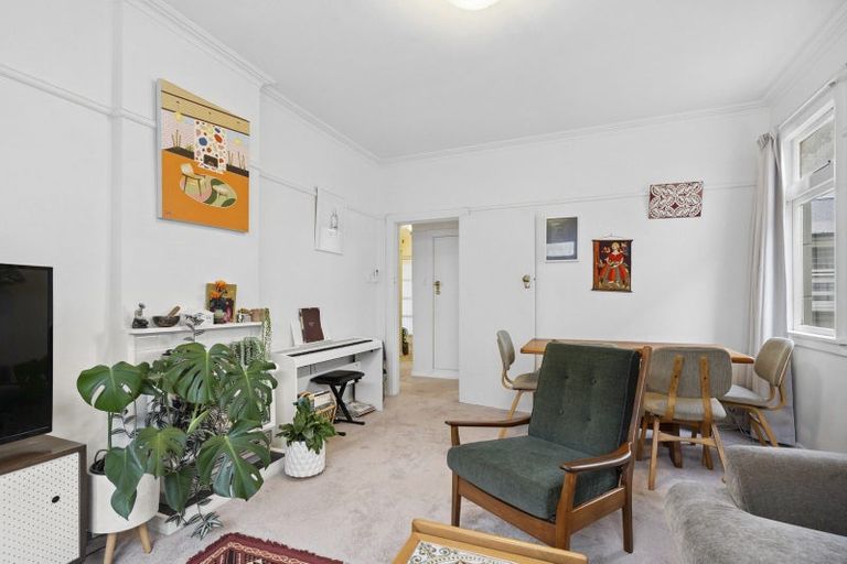 Photo of property in 6/1 Rixon Grove, Mount Victoria, Wellington, 6011