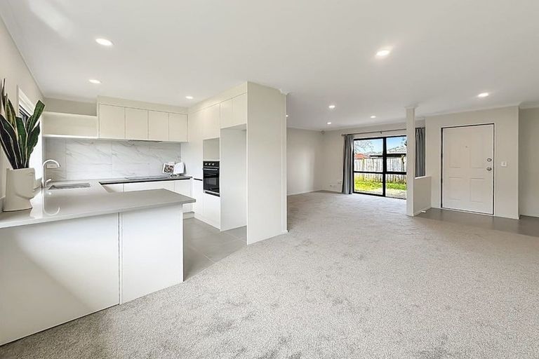 Photo of property in 43 Foxlaw Street, Randwick Park, Auckland, 2105