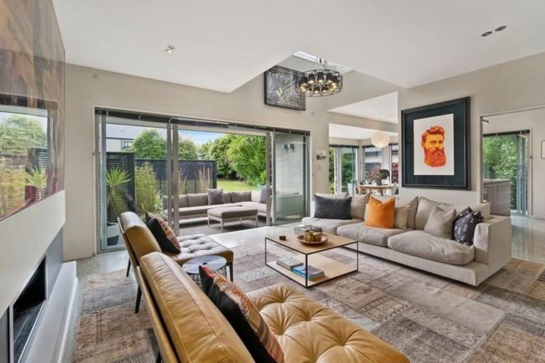 Photo of property in 68 Derby Street, St Albans, Christchurch, 8014