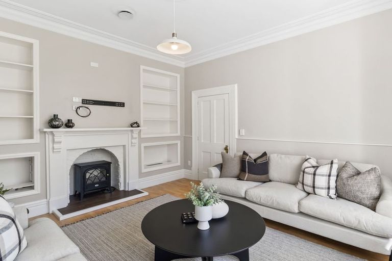 Photo of property in 23 Craigie Avenue, Parkside, Timaru, 7910