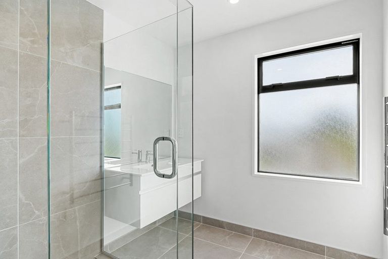 Photo of property in 2/24 Norwich Street, Linwood, Christchurch, 8062