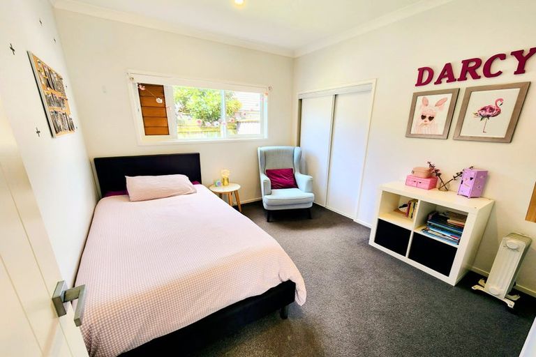 Photo of property in 6 Sophia Place, Karaka, Papakura, 2113