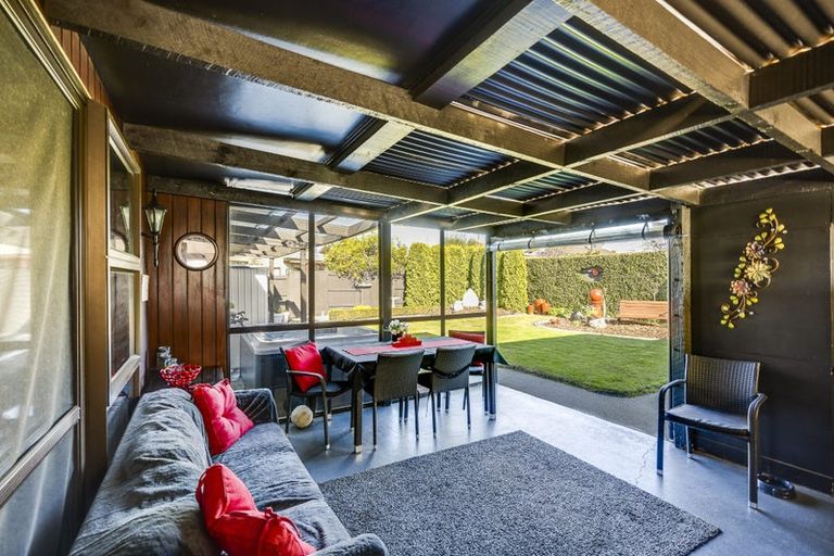 Photo of property in 31 Glamorgan Avenue, Tamatea, Napier, 4112