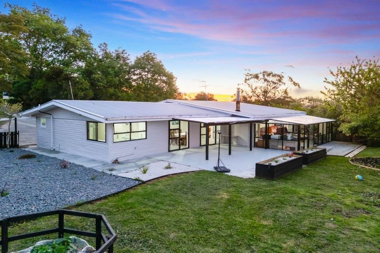 Photo of property in 87 Spur Road, Stillwater, Silverdale, 0993