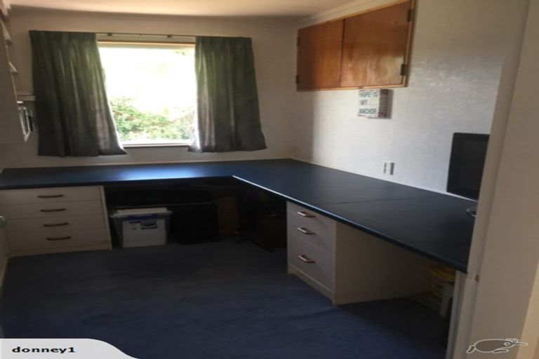 Photo of property in 15 Milsom Place, Te Puke, 3119