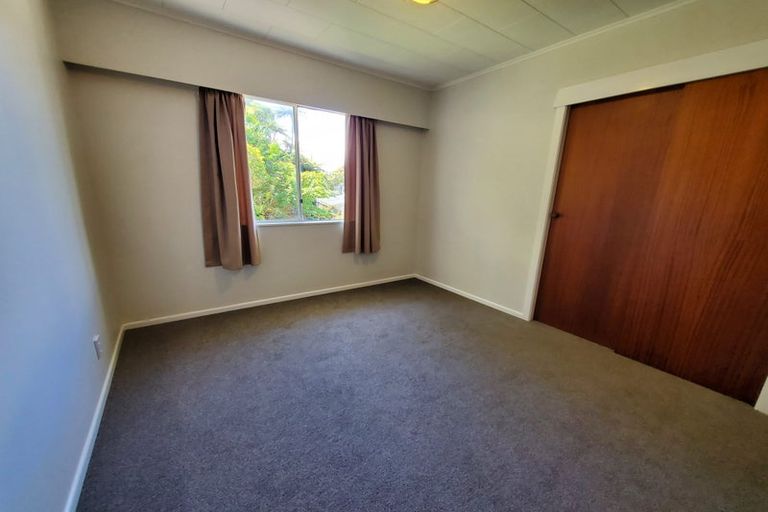 Photo of property in 87 Mulberry Street, Normandale, Lower Hutt, 5010