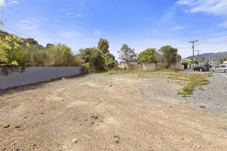 Photo of property in 39 Riddlers Crescent, Petone, Lower Hutt, 5012