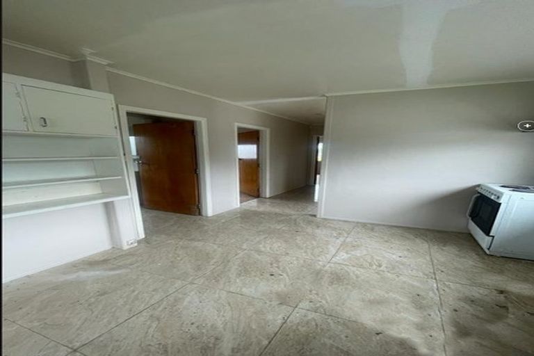 Photo of property in 48 Claude Road, Hillpark, Auckland, 2102