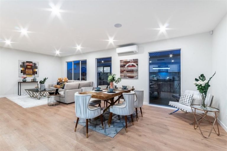 Photo of property in 25 Myland Drive, Hobsonville, Auckland, 0616