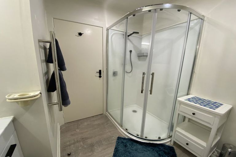 Photo of property in 9 Cooper Avenue, Holdens Bay, Rotorua, 3010