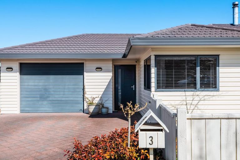 Photo of property in 3 The Grove, Nukuhau, Taupo, 3330