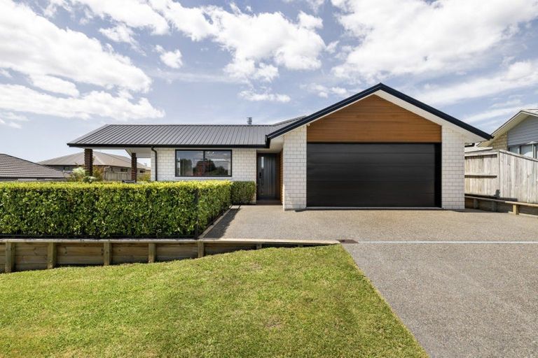 Photo of property in 21 Materawaho Way, Pyes Pa, Tauranga, 3112