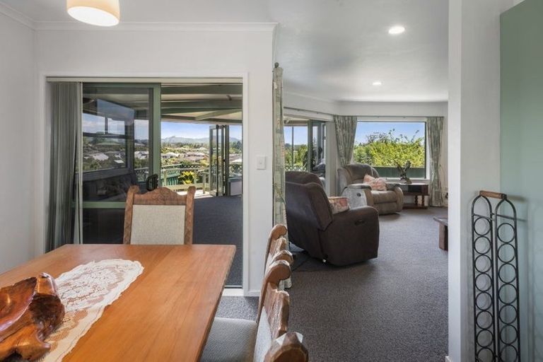 Photo of property in 16 Donegal Place, Katikati, 3129