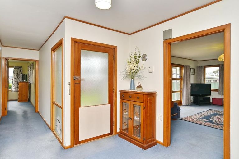 Photo of property in 35 Pauline Street, Linwood, Christchurch, 8062