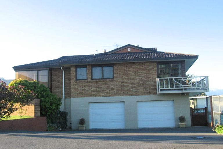 Photo of property in 5 Mckay Street, Paraparaumu Beach, Paraparaumu, 5032