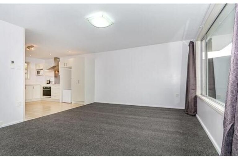Photo of property in 2/133 Geraldine Street, Edgeware, Christchurch, 8013
