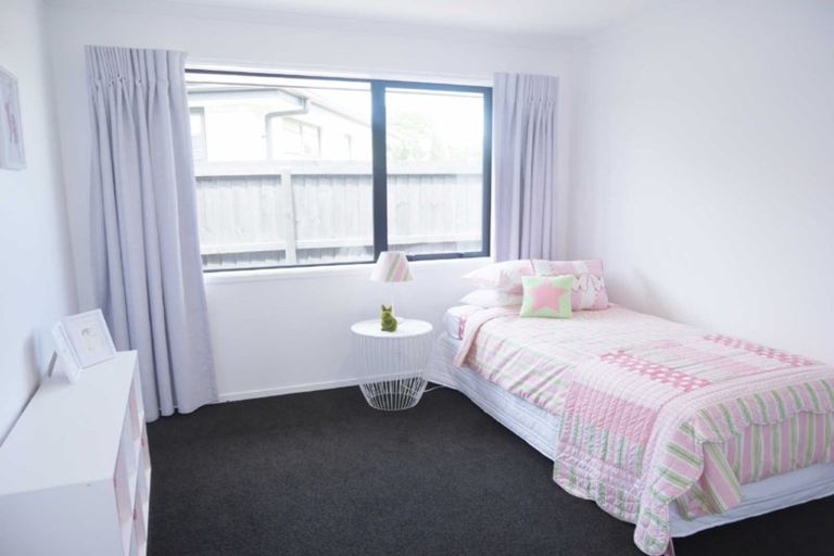 Photo of property in 9 Azara Way, Wigram, Christchurch, 8025