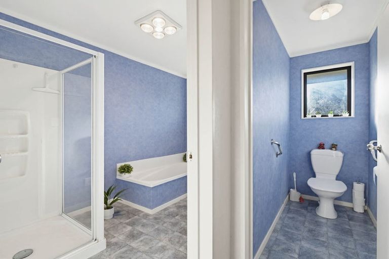 Photo of property in 47 Meridian Grove, Kelvin Grove, Palmerston North, 4414