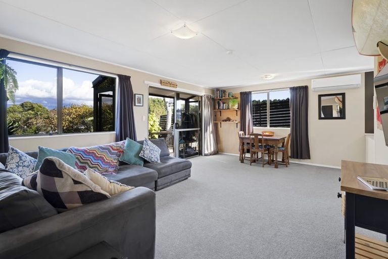 Photo of property in 42 Norwich Avenue, Spotswood, New Plymouth, 4310