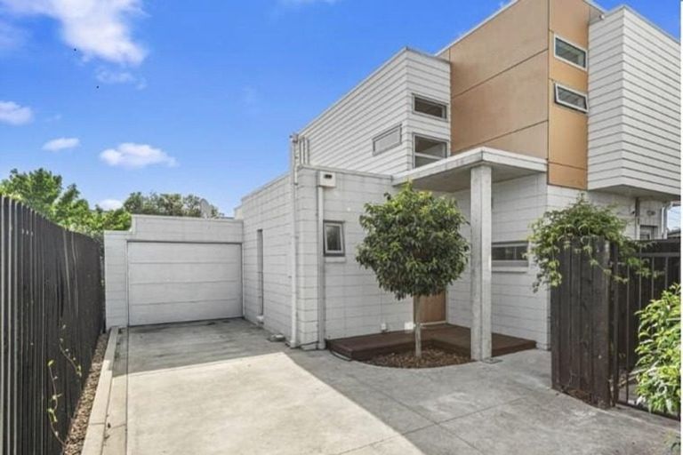 Photo of property in 3/45 Antigua Street, Addington, Christchurch, 8024