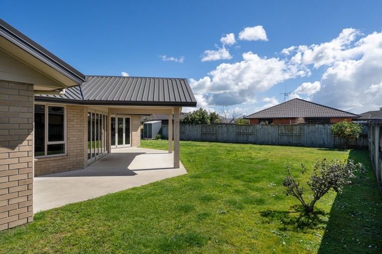 Photo of property in 19 Watkins Road, Cambridge, 3434