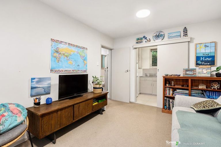 Photo of property in 16/306 Karori Road, Karori, Wellington, 6012