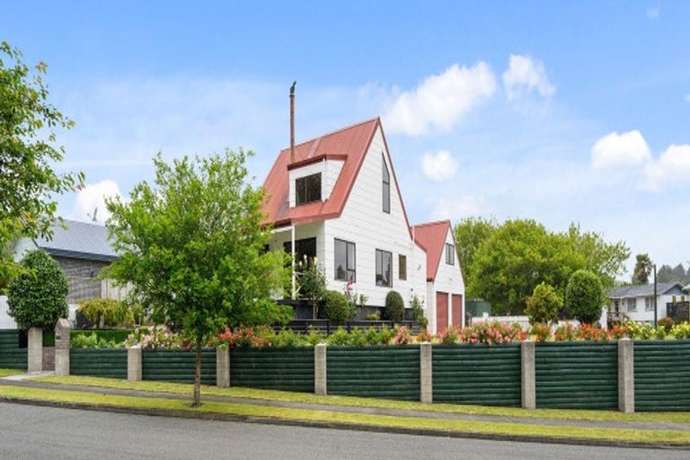 Photo of property in 14 Carson Street, Tokoroa, 3420