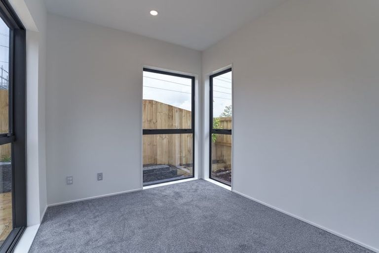 Photo of property in 61 Puwha Street, Massey, Auckland, 0614