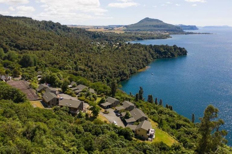 Photo of property in 88 Pukawa Road, Pukawa Bay, Turangi, 3381