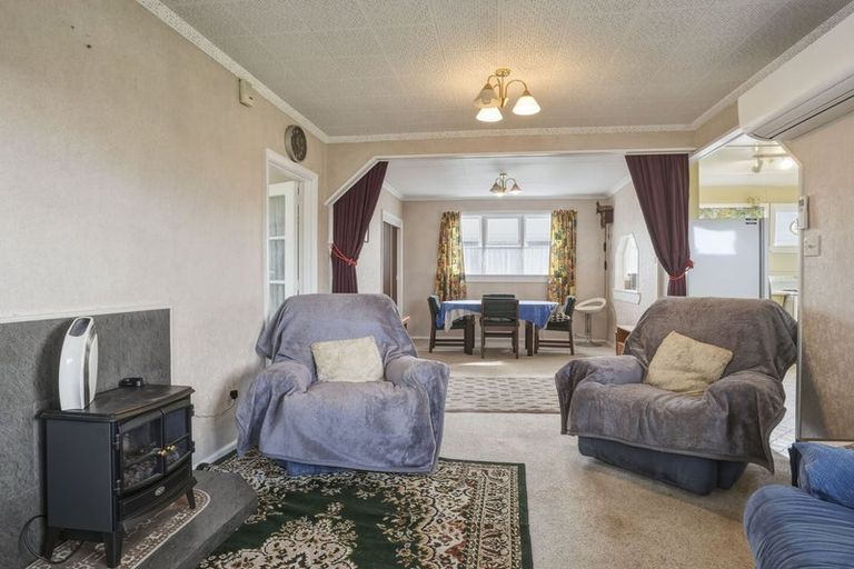 Photo of property in 21 Bradshaw Street, South Dunedin, Dunedin, 9012