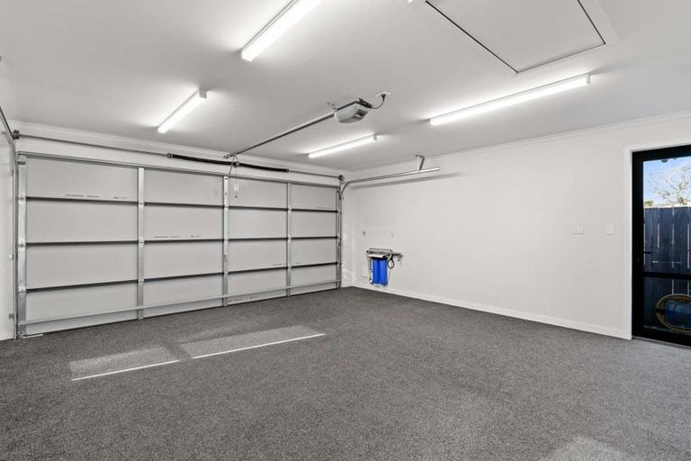 Photo of property in 25 Kauri Drive, Waiuku, 2123